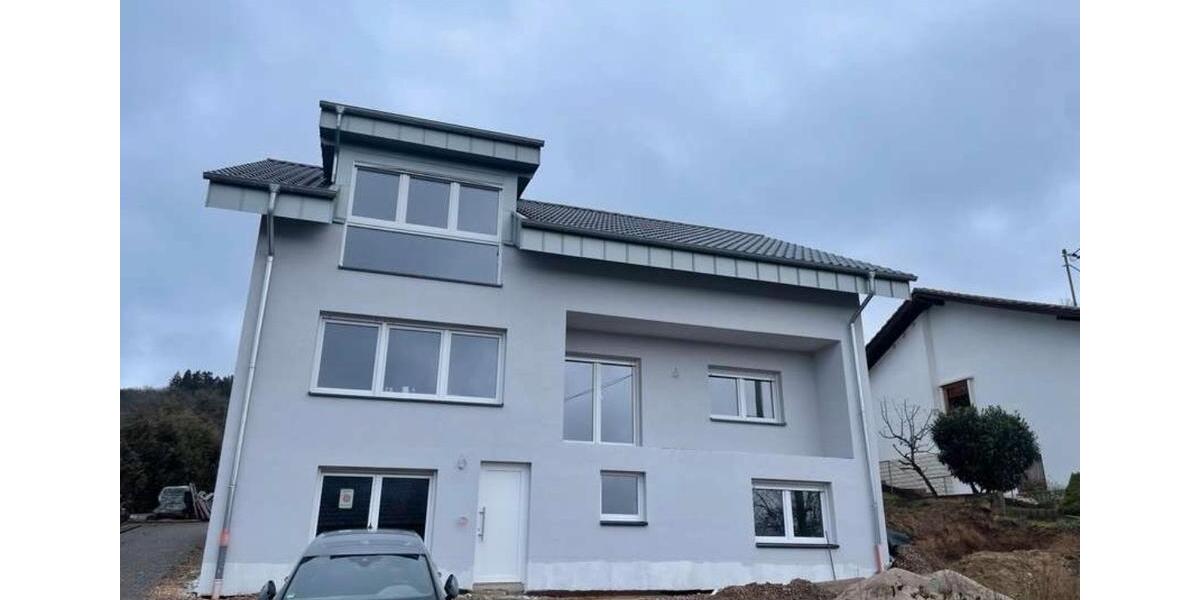 Maisonettenwohnung Hargesheim - 6 Zimmer, 205 m&sup2;, 2.200&euro; | Angebot:25083965