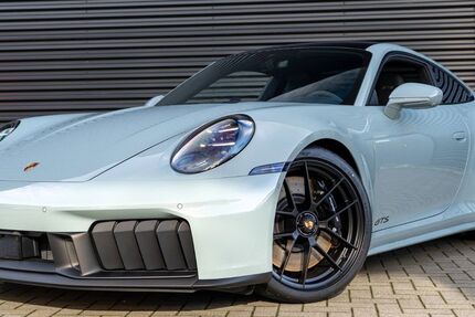 Porsche 992 9.999 km 179.900 &euro; Moers 47441