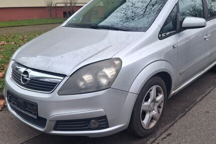 Opel Zafira 273.000 km 999 &euro; lahr 77933
