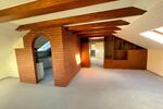 Dachgeschoßwohnung Ochsenfurt - 2.5 Zimmer, 75 m&sup2;, 690&euro; | Angebot:25756846