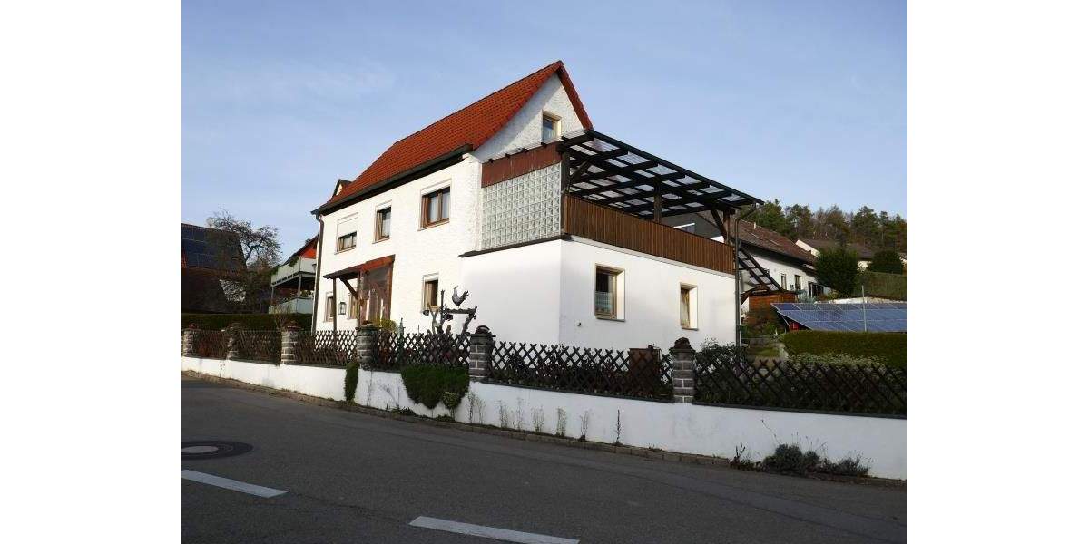 Einfamilienhaus Georgensgmünd Mäbenberg - 5 Zimmer, 152 m&sup2;, 320.000&euro; | Angebot:25683962