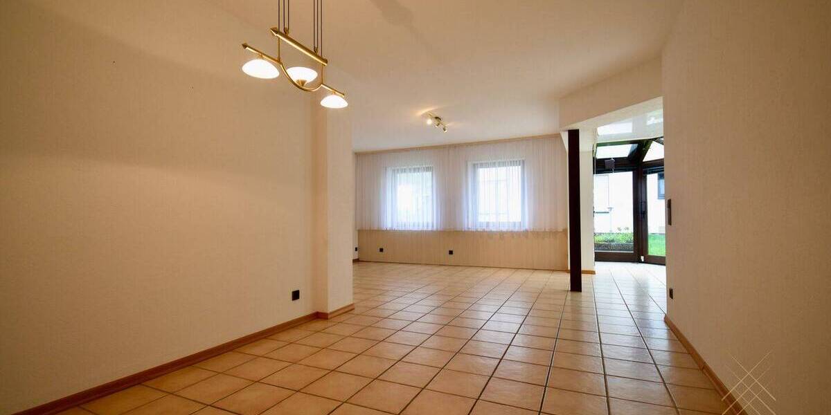Etagenwohnung Idar-Oberstein Oberstein - 4 Zimmer, 110 m&sup2;, 179.000&euro; | Angebot:26391177