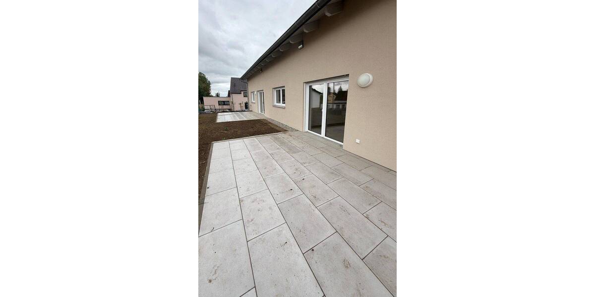 Etagenwohnung Schwandorf - 3 Zimmer, 72 m&sup2;, 864&euro; | Angebot:26871435