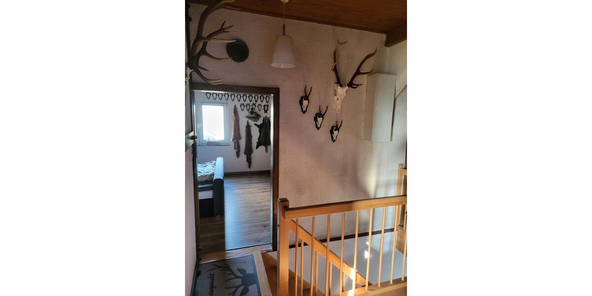 Einfamilienhaus Wilnsdorf - 10 Zimmer, 108 m&sup2;, 145.000&euro; | Angebot:26201600