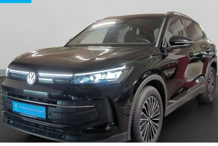 VW Tiguan 10.600 km 36.750 &euro; München 81476