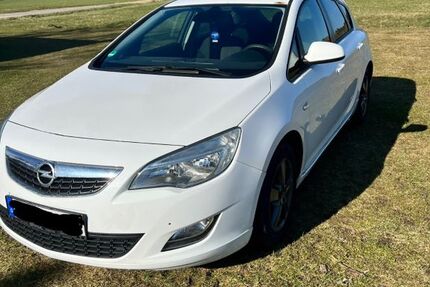 Opel Astra 237.232 km 2.500 &euro; Bruck 92436