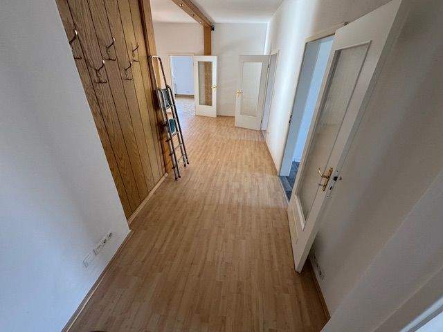 480GS2 - Charmante 4-Zimmer-Wohnung mit Kamin und Einbauküche – direkt an Schule und Bahnhof 4 zimmer