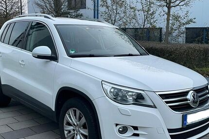 VW Tiguan 132.000 km 8.800 € Niedernhausen 65527