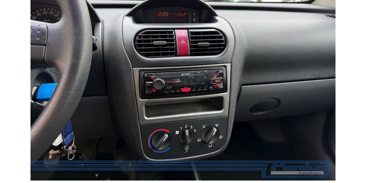 Opel Corsa Basis*Pano*2-E-Fen*Radio*USB*Export* 138.374 km 1.100 &euro; Berlin 13187