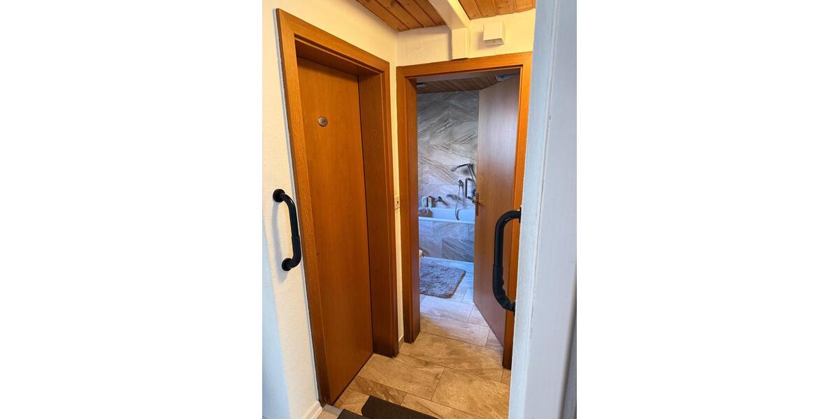 Doppelhaushälfte Ulm Donautal - 6 Zimmer, 128 m&sup2;, 1.530&euro; | Angebot:25992351