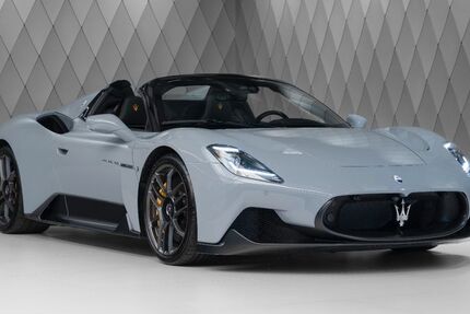 Maserati MC20 2.500 km 264.829 &euro; Schenefeld 22869