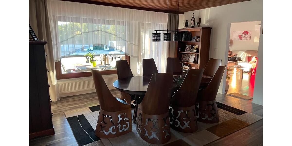 Bungalow Marnheim - 10 Zimmer, 310 m&sup2;, 640.000&euro; | Angebot:26963963