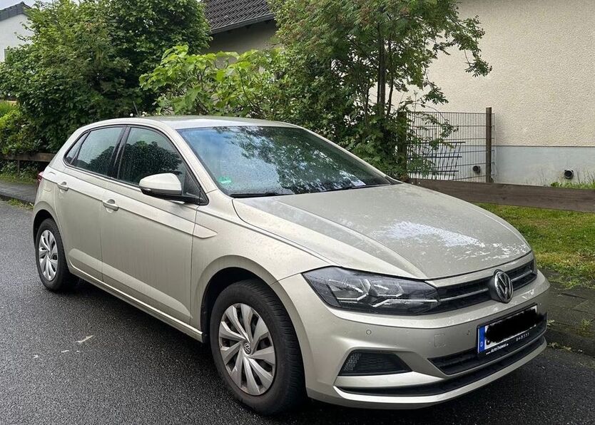 VW Polo 75.110 km 13.300 € Rheinbreitbach 53619