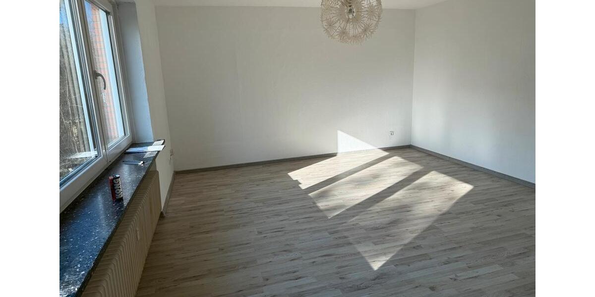 Etagenwohnung Schortens - 5 Zimmer, 90 m&sup2;, 620&euro; | Angebot:25366693