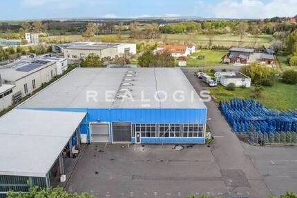ca. 2.300 m² Lager- und Produktion | überdachtes Außenlager | Portalkräne | großes Grundstück zimmer