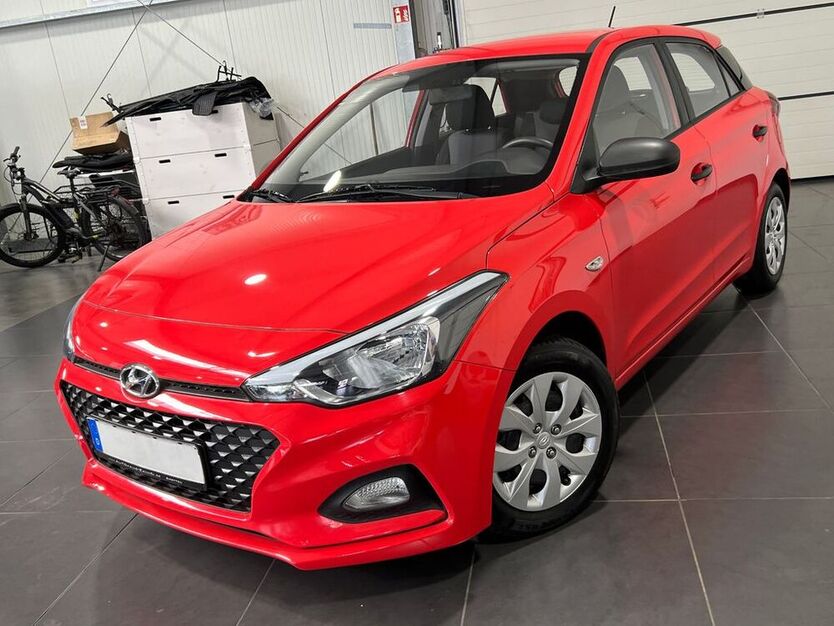 i20