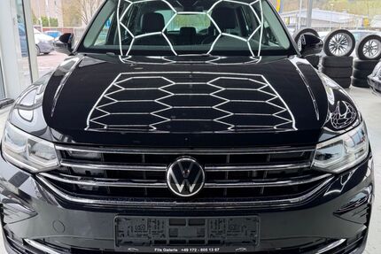 VW Tiguan 61.000 km 30.200 &euro; Ebersbach 73061