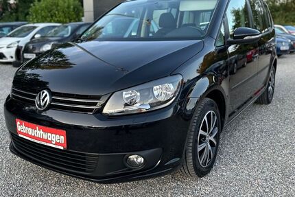 VW Touran 150.000 km 9.990 € Freiburg im Breisgau 79108