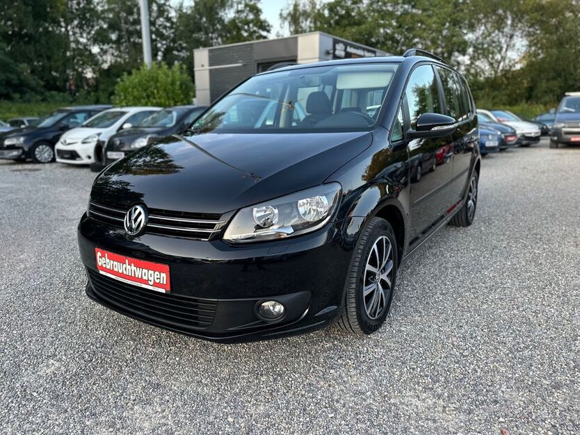 VW Touran 150.000 km 9.990 € Freiburg im Breisgau 79108