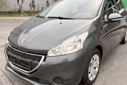Peugeot 208 120.000 km 99.999 &euro; Fürth 90763