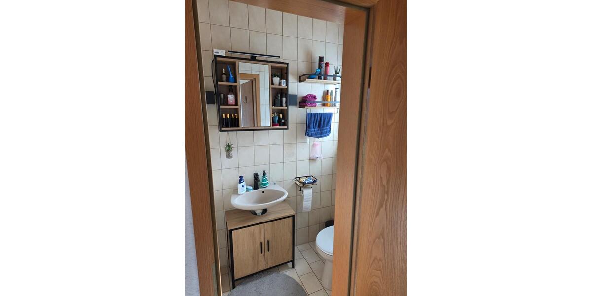 Einfamilienhaus Borken (Hessen) - 5 Zimmer, 122 m&sup2;, 400.000&euro; | Angebot:26578045