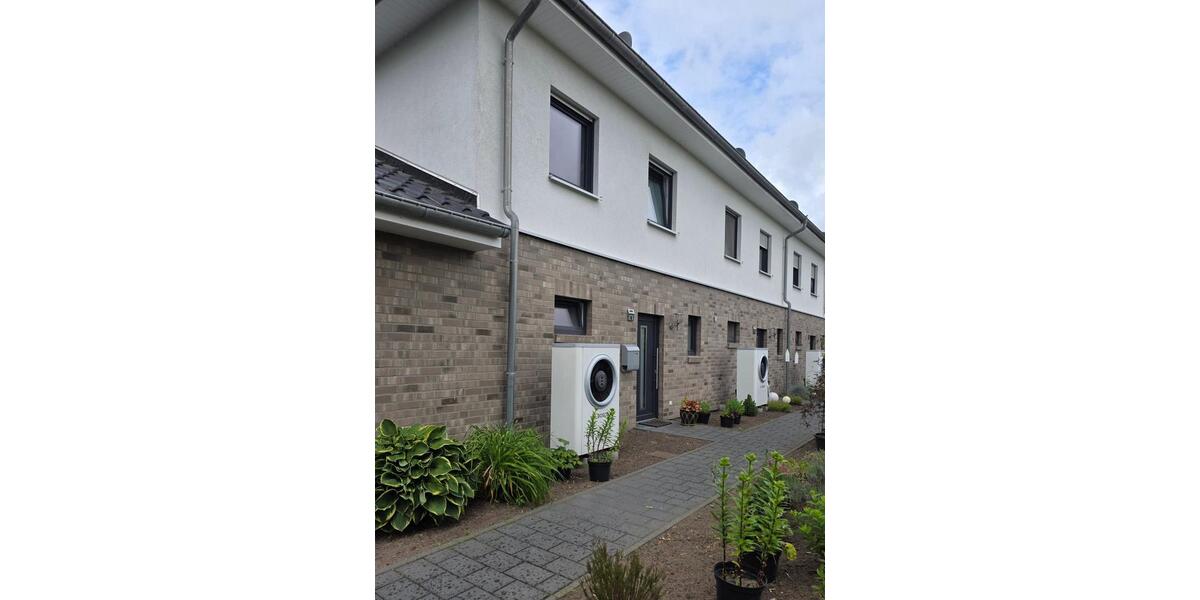 Reihenhaus Wahrenholz - 4 Zimmer, 115 m&sup2;, 298.000&euro; | Angebot:27123055