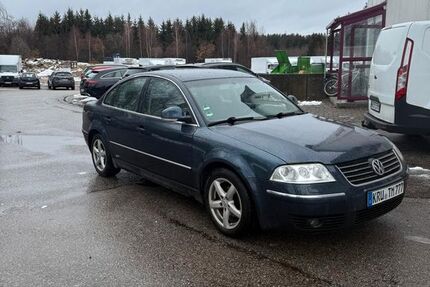 VW Passat 272.000 km 1.300 &euro; Holzkirchen 83607