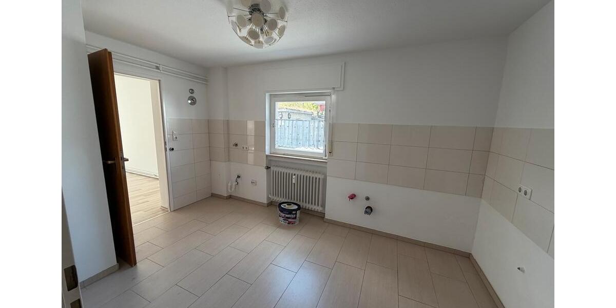 Erdgeschoßwohnung Frankfurt am Main Unterliederbach - 3 Zimmer, 80 m&sup2;, 1.050&euro; | Angebot:26286571