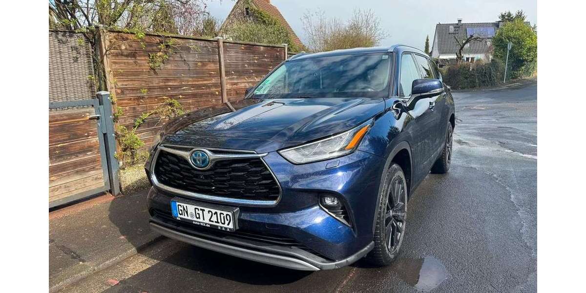 Toyota Highlander 32.100 km 48.000 &euro; Künzell 36093