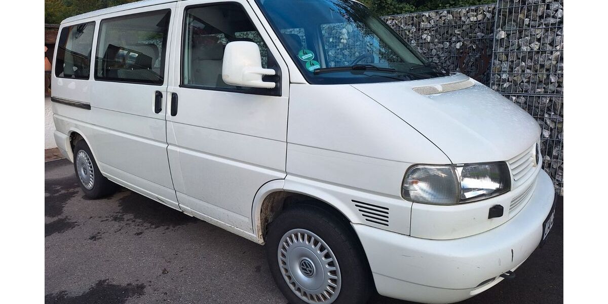 VW T4 Caravelle 240.230 km 8.900 &euro; Oberstdorf 87561