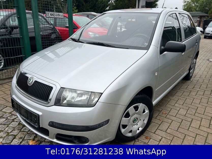Skoda Fabia 81.476 km 2.990 € Berlin Weißensee-Pankow 13086