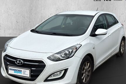 Hyundai i30 236.000 km 4.500 € Wilhelmshaven 26389