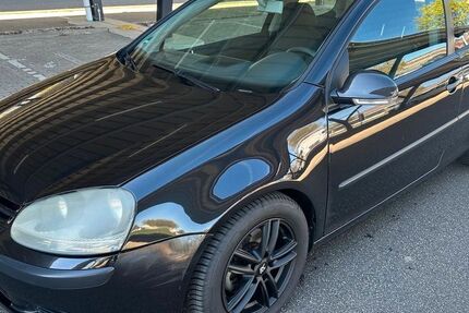 VW Golf 304.000 km 990 &euro; Lahr 77933