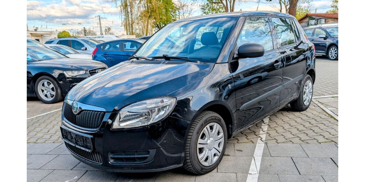 Skoda Fabia 190.000 km 2.450 &euro; München 81825