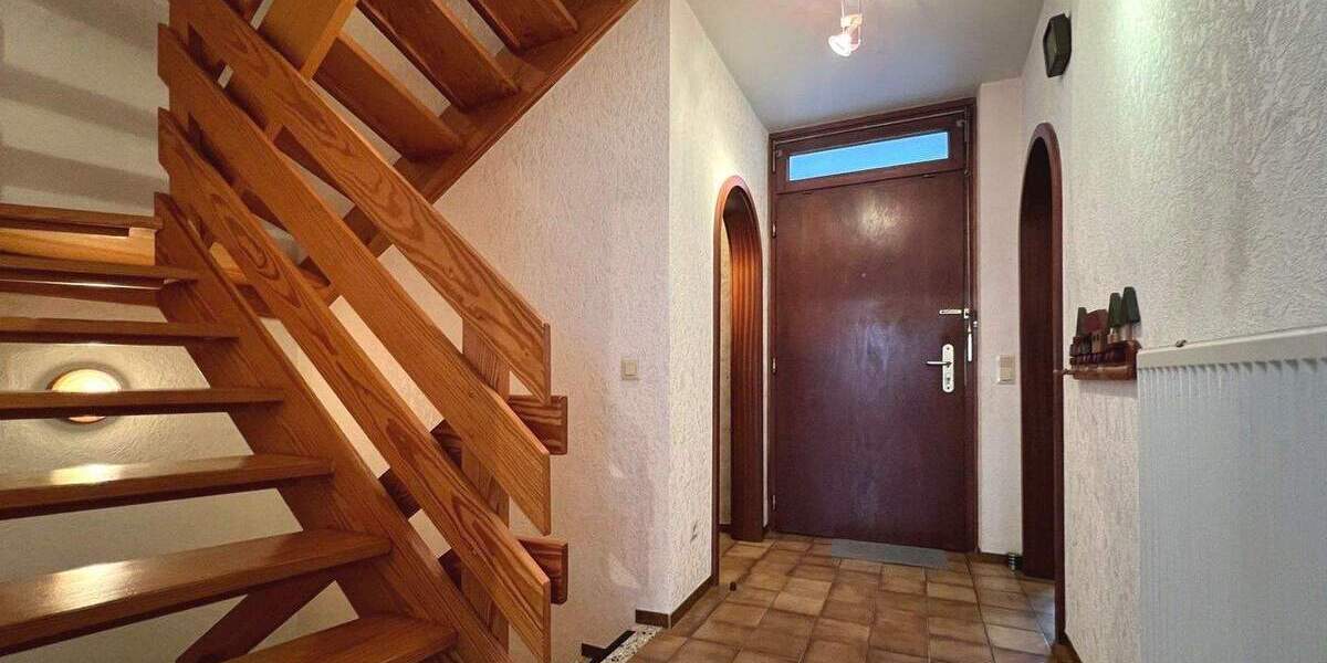 Reihenmittelhaus Glinde - 5 Zimmer, 98 m&sup2;, 385.000&euro; | Angebot:25678312