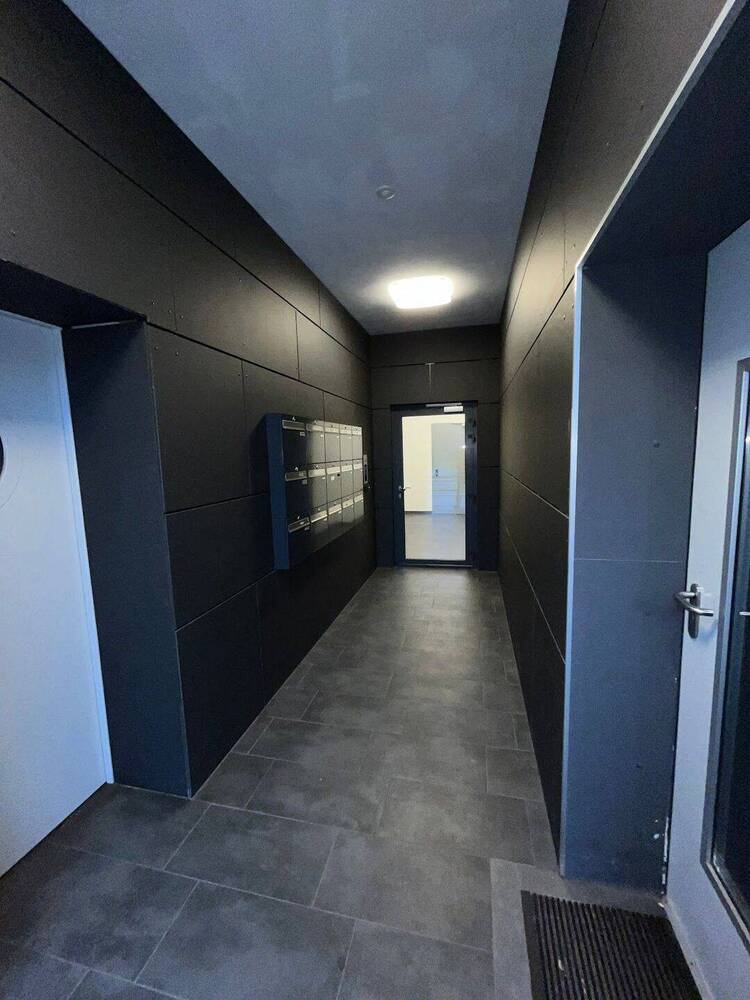 Sehr schöne sanierte 3 Zimmer Wohnung mit Balkon in Moers zu vermieten
