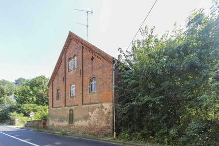 Haus Klipphausen Gauernitz - 8 Zimmer, 640 m&sup2;, 159.000&euro; | Angebot:24973576