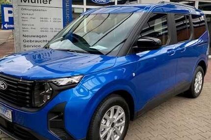 Ford Tourneo Courier 2.650 km 22.780 € Berlin 13127