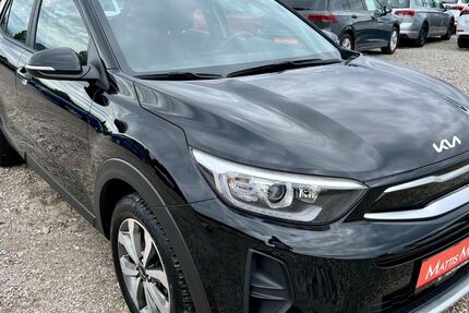 Kia Stonic 35.189 km 13.900 &euro; Weißenfels 06667