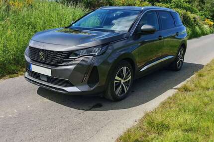 Peugeot 5008 54.000 km 29.600 &euro; Dedenbach 53426