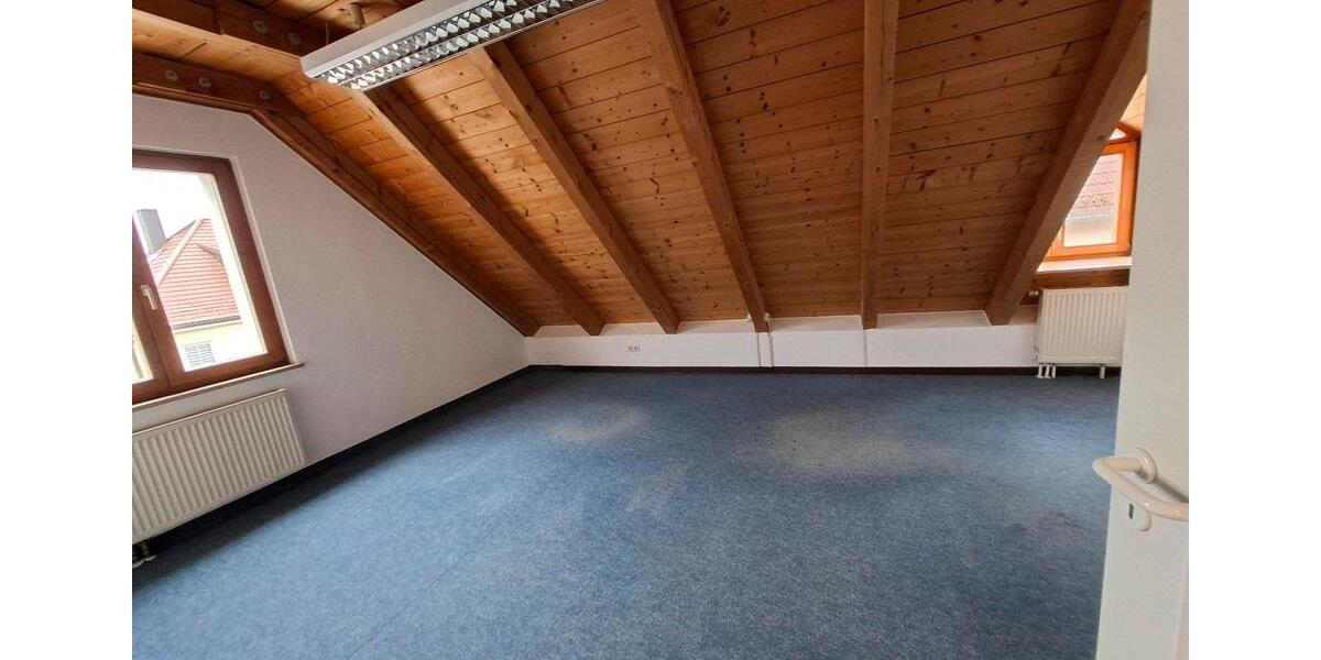 Gewerbeobjekt Regenstauf - 1.000&euro; | Angebot:23139590