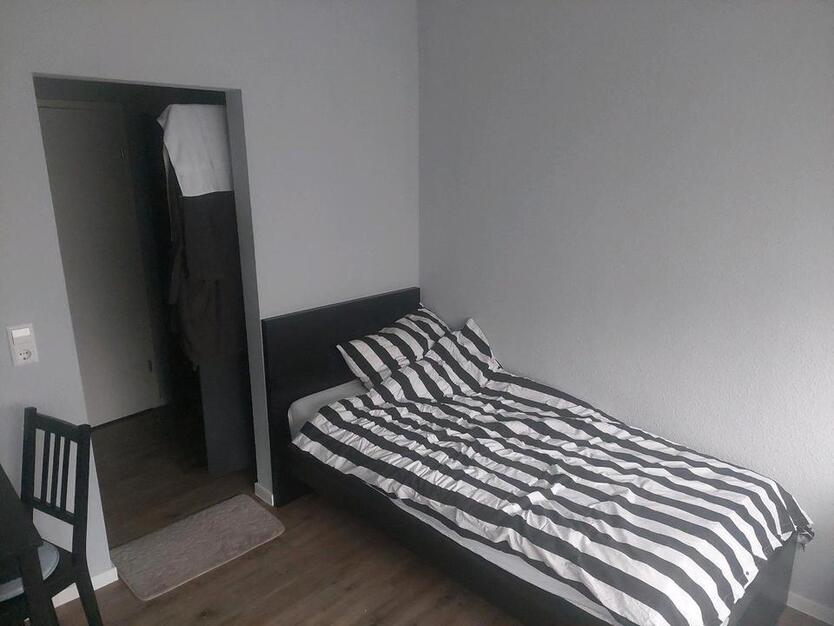 Zimmer zu Vermieten Mobiliert zimmer