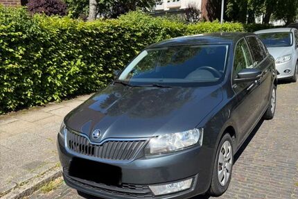 Skoda Rapid 122.200 km 8.600 &euro; Bremen 28329