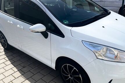Ford B-Max 64.050 km 9.590 &euro; Villingen 78048