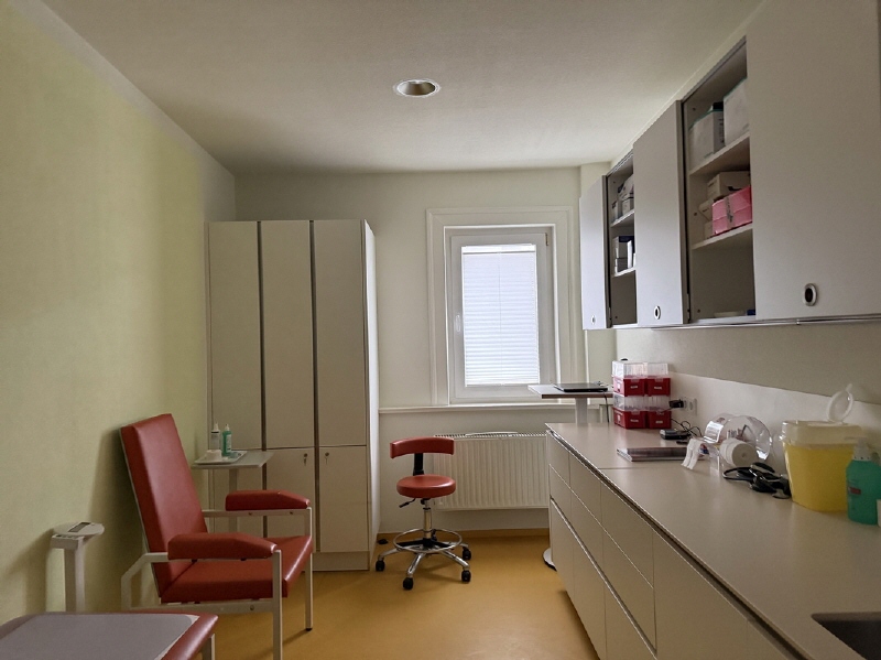 Attraktive Praxisetage in Ohrdruf - Gewerbeobjekt Ohrdruf | Angebot:25566151