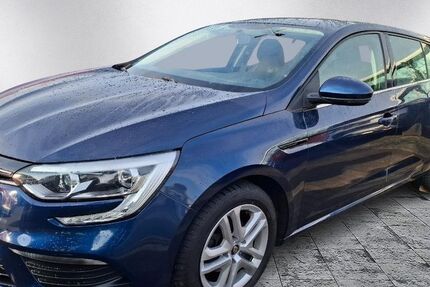 Renault Megane 99.600 km 10.888 &euro; Neumünster 24539