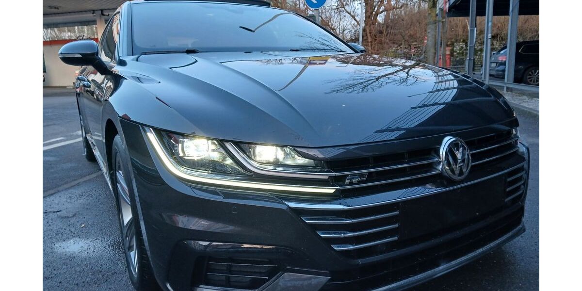 VW Arteon 104.000 km 21.499 &euro; Blankenfelde-Mahlow 15831