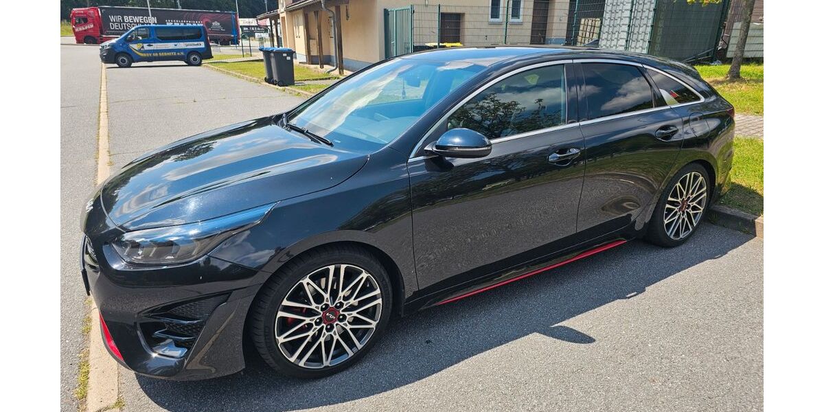 Kia pro ceed / ProCeed 52.800 km 25.800 &euro; Sebnitz 01855