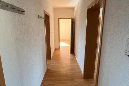 Wohnung Stockheim - 4 Zimmer, 90 m&sup2;, 595&euro; | Angebot:26326238