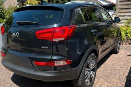 Kia Sportage 130.000 km 14.500 € MÖRFELDEN-WALLDORF 64546